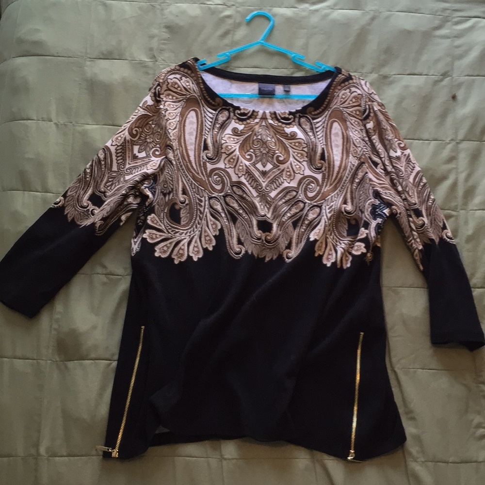 Brown/black paisley 3/4 sleeve Rafaella zipper top